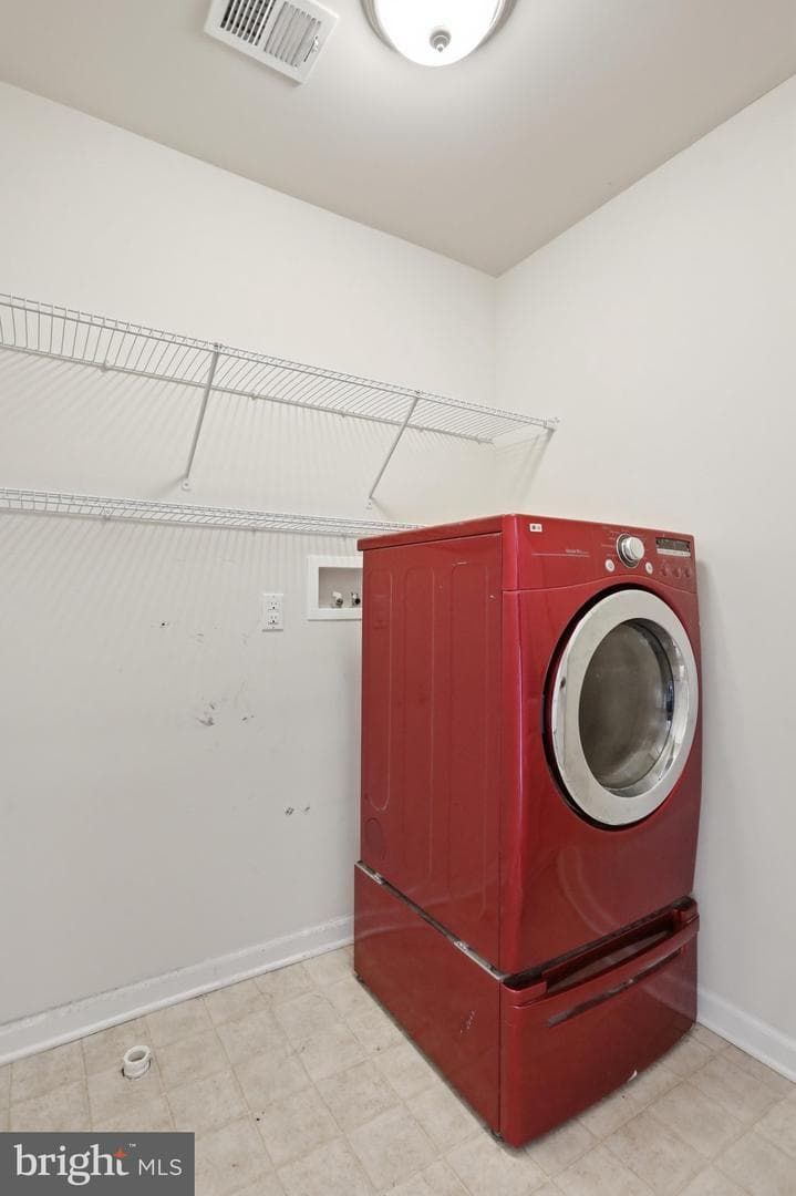 97 Portsmouth Court photo 34
