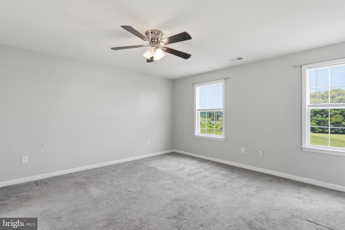 97 Portsmouth Court photo 35