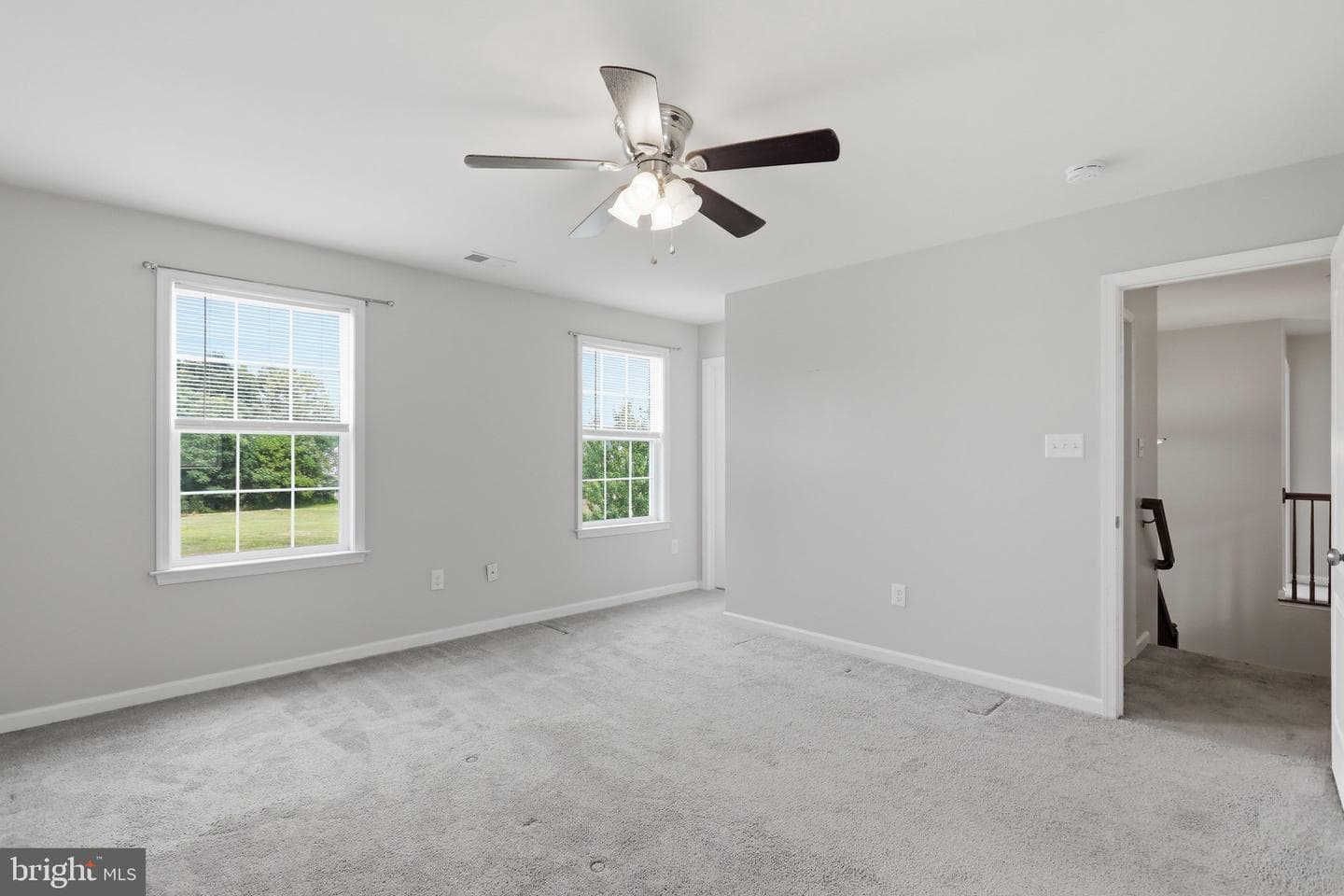 97 Portsmouth Court photo 37