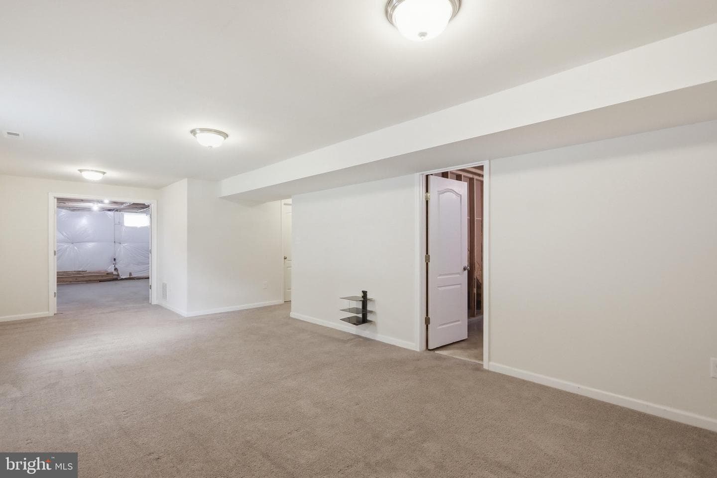 97 Portsmouth Court photo 44