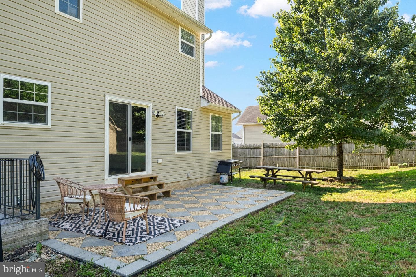 428 Calvert Circle photo 29