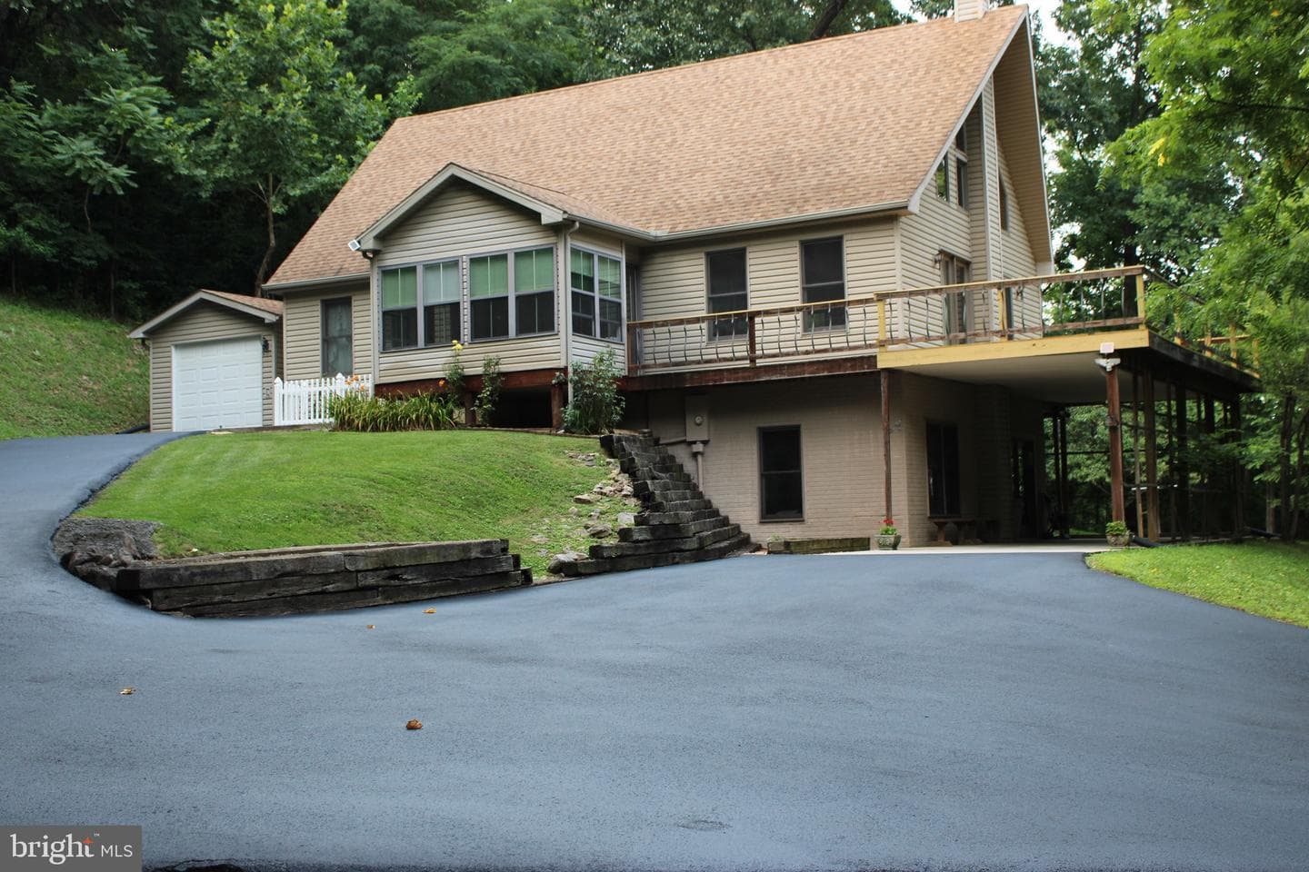 957 Butlers Chapel Road, Martinsburg
