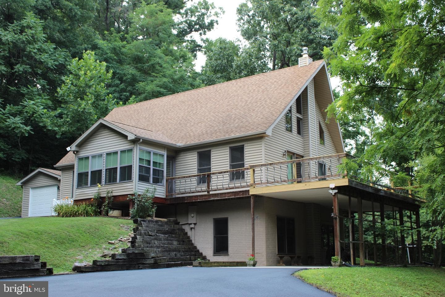 957 Butlers Chapel Road, Martinsburg