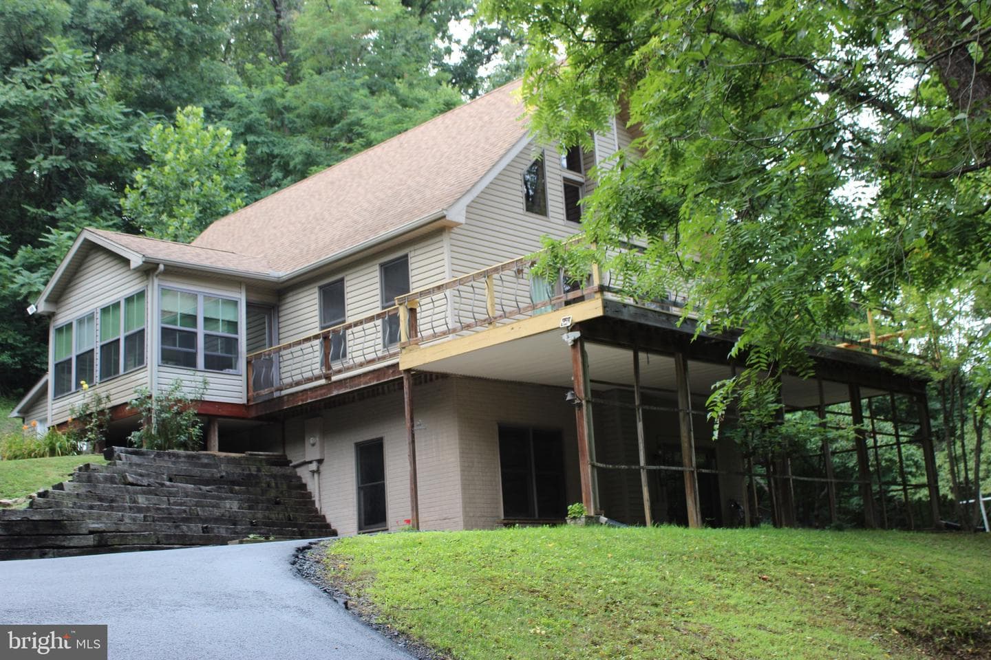 957 Butlers Chapel Road photo 4