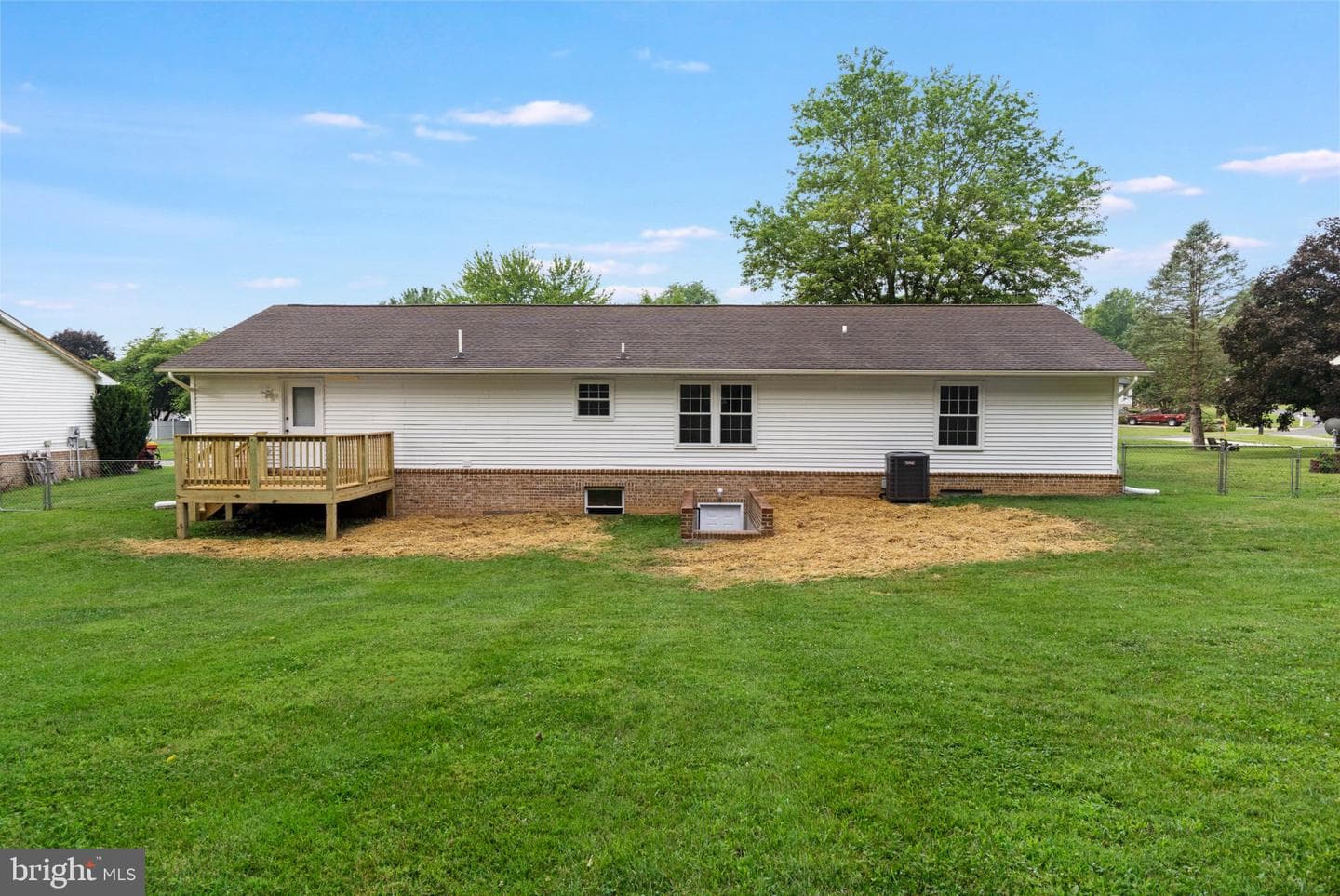 62 Upshur Drive photo 3