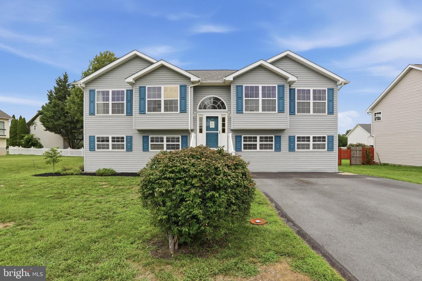46 Halsey Court photo 1