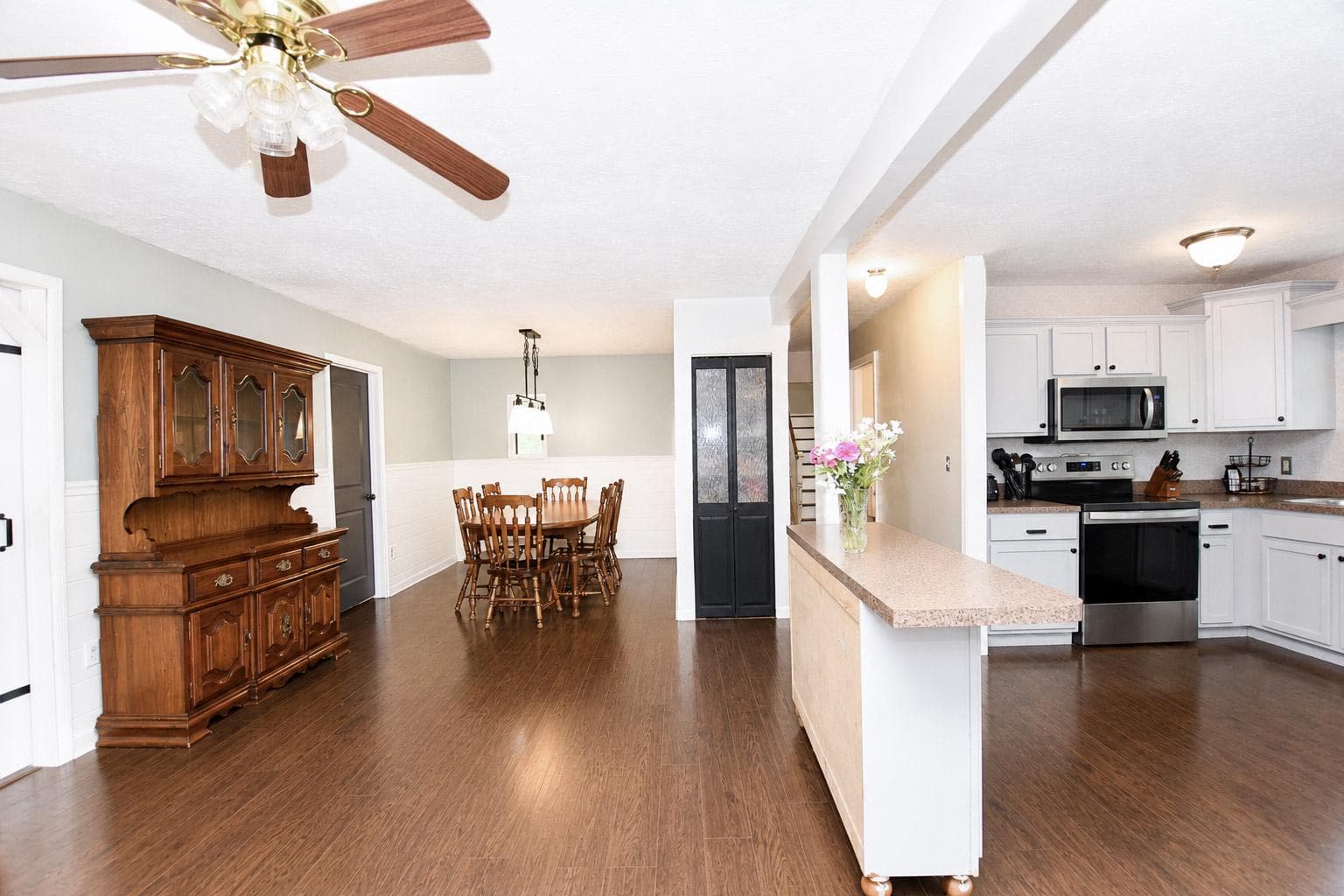 1410 Strobridge Road photo 5