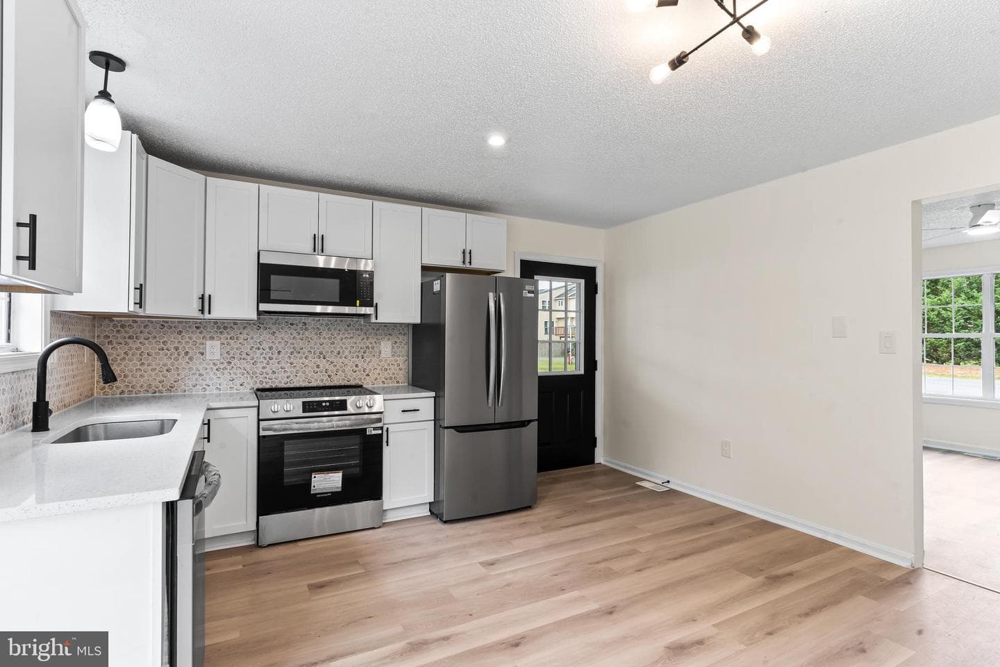 187 Primrose Drive photo 33