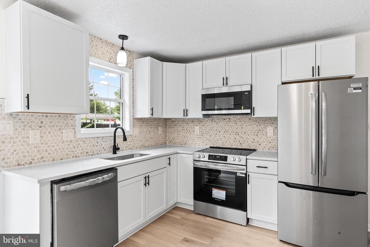 187 Primrose Drive photo 34