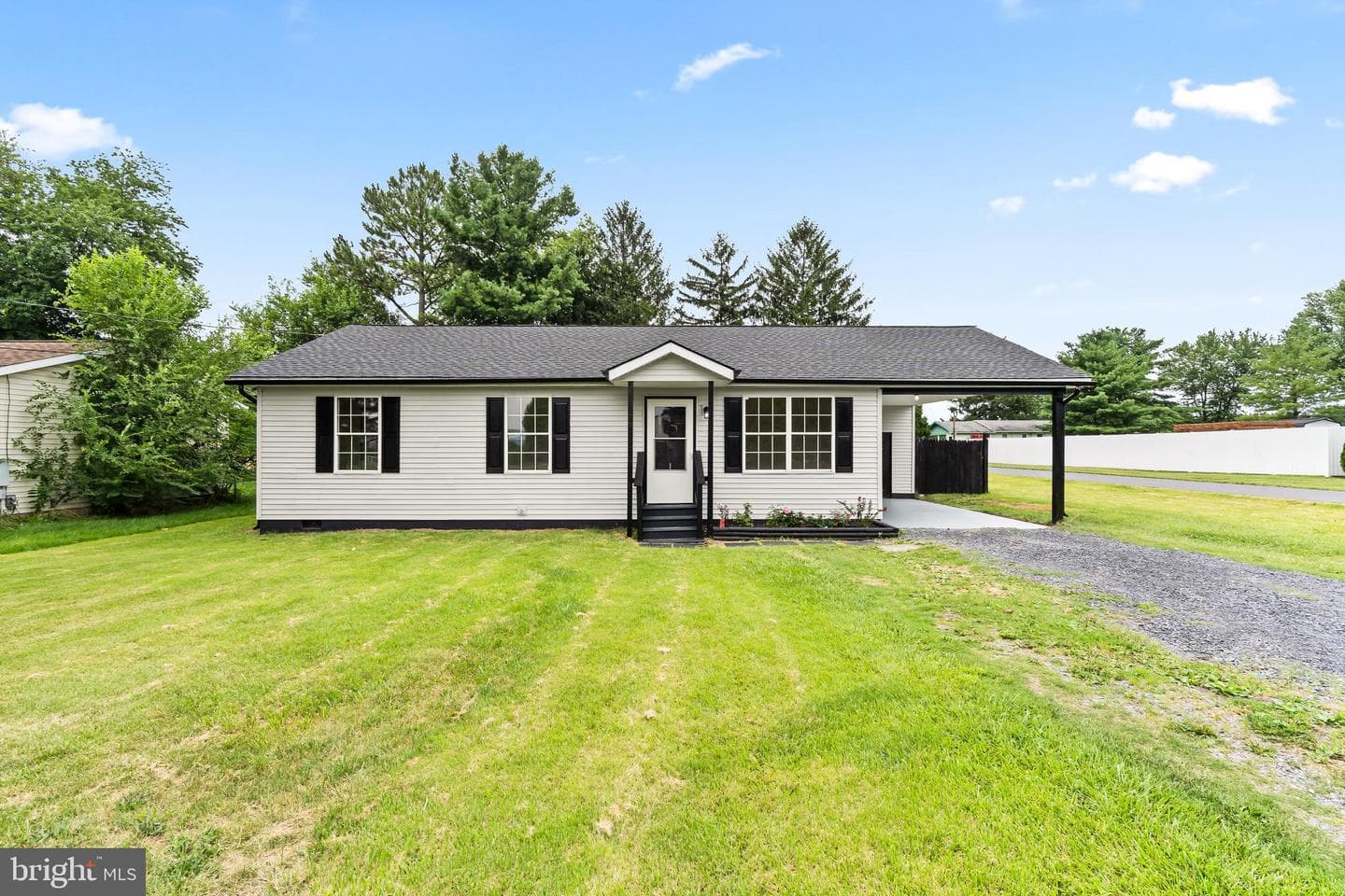 187 Primrose Drive photo 5
