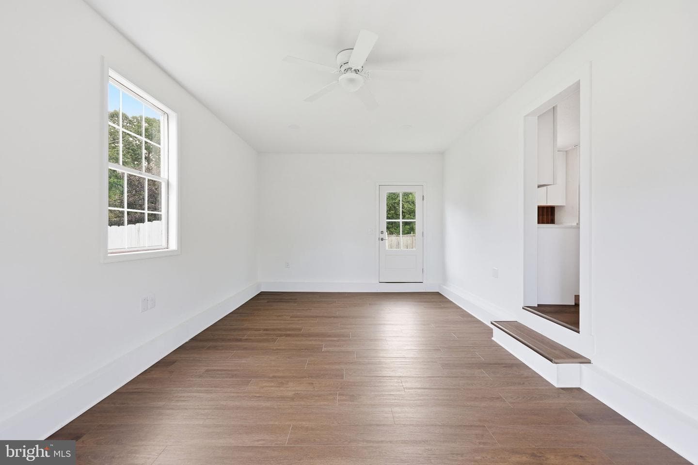 331 Crestview photo 13