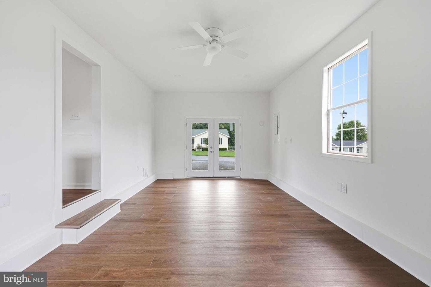 331 Crestview photo 14