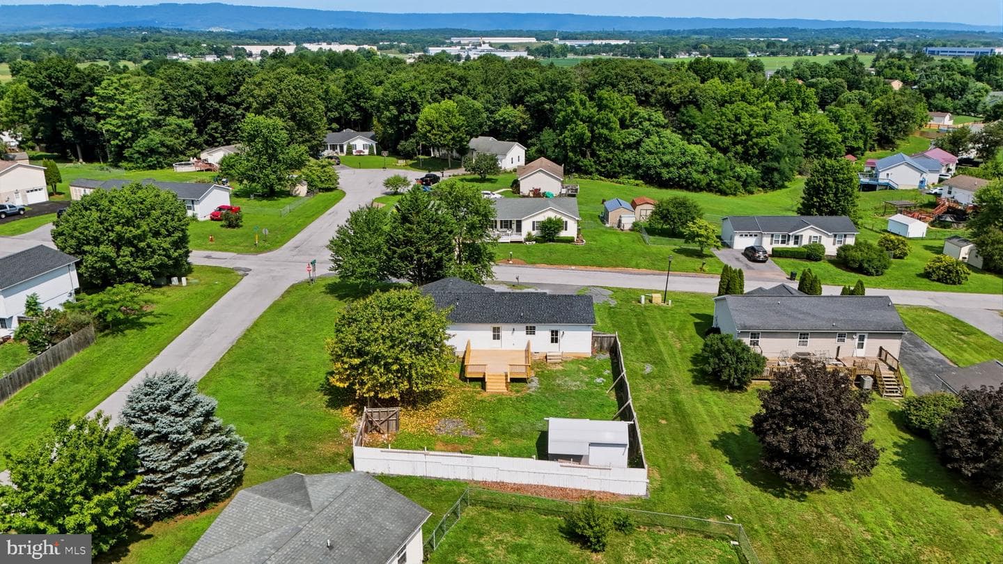 331 Crestview photo 35