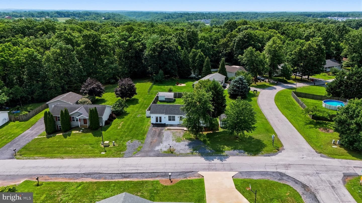 331 Crestview photo 38