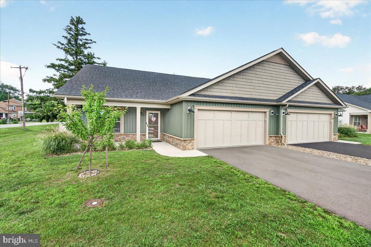 15 Grainfield Court photo 36