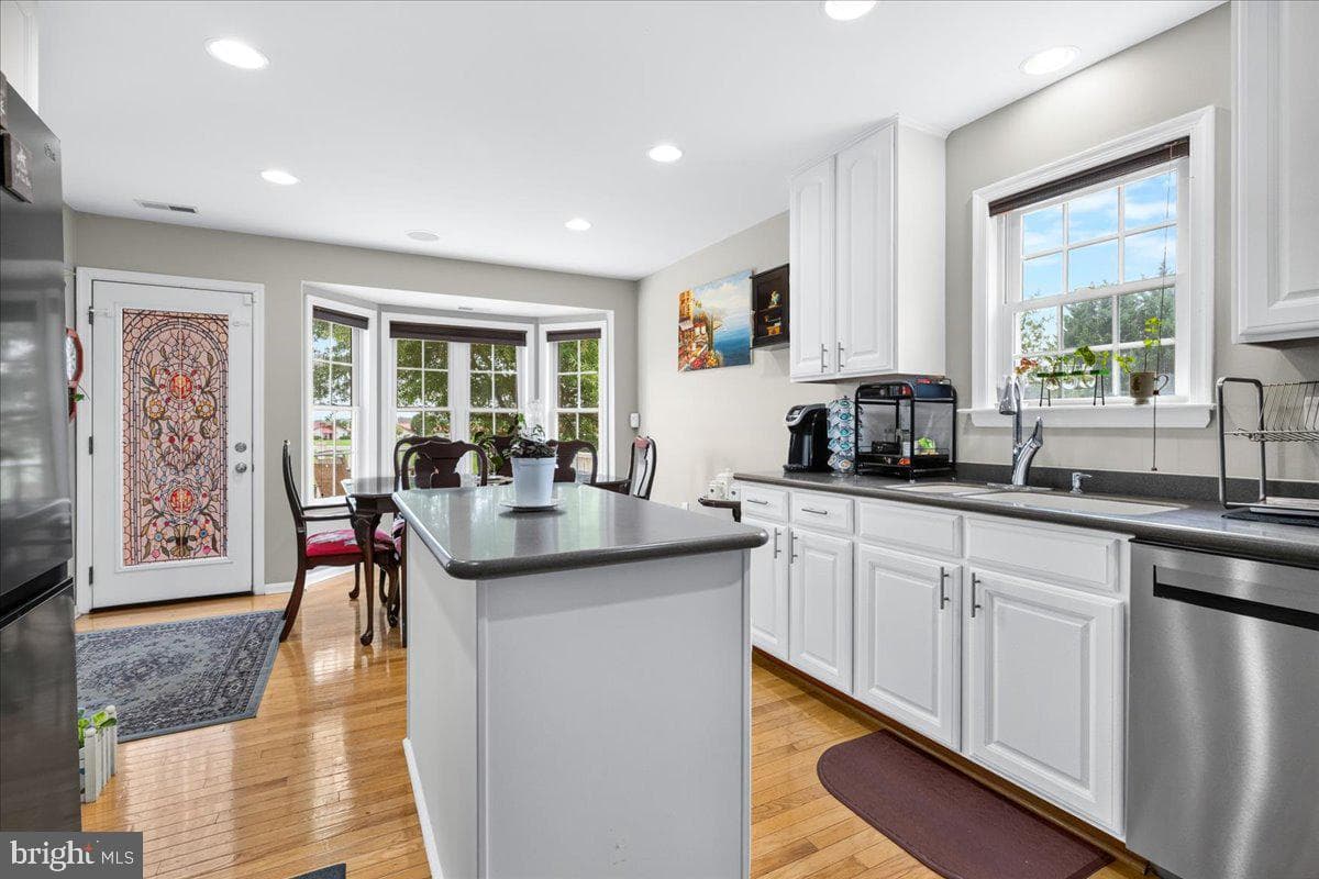 197 Creighton Court photo 16