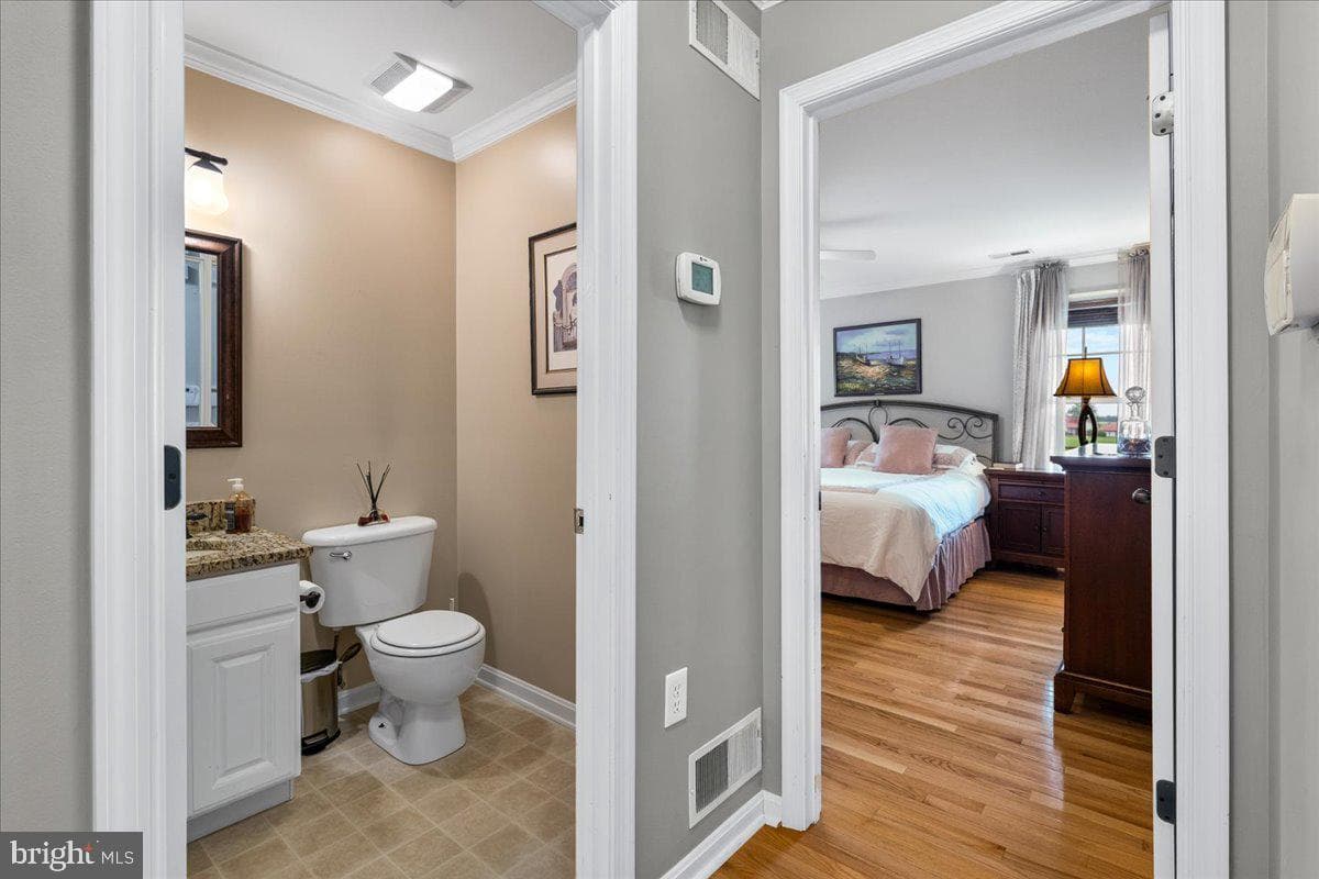 197 Creighton Court photo 23