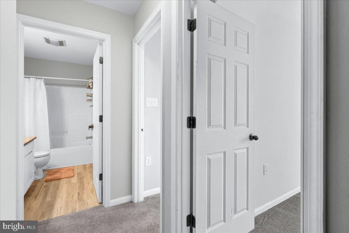197 Creighton Court photo 29