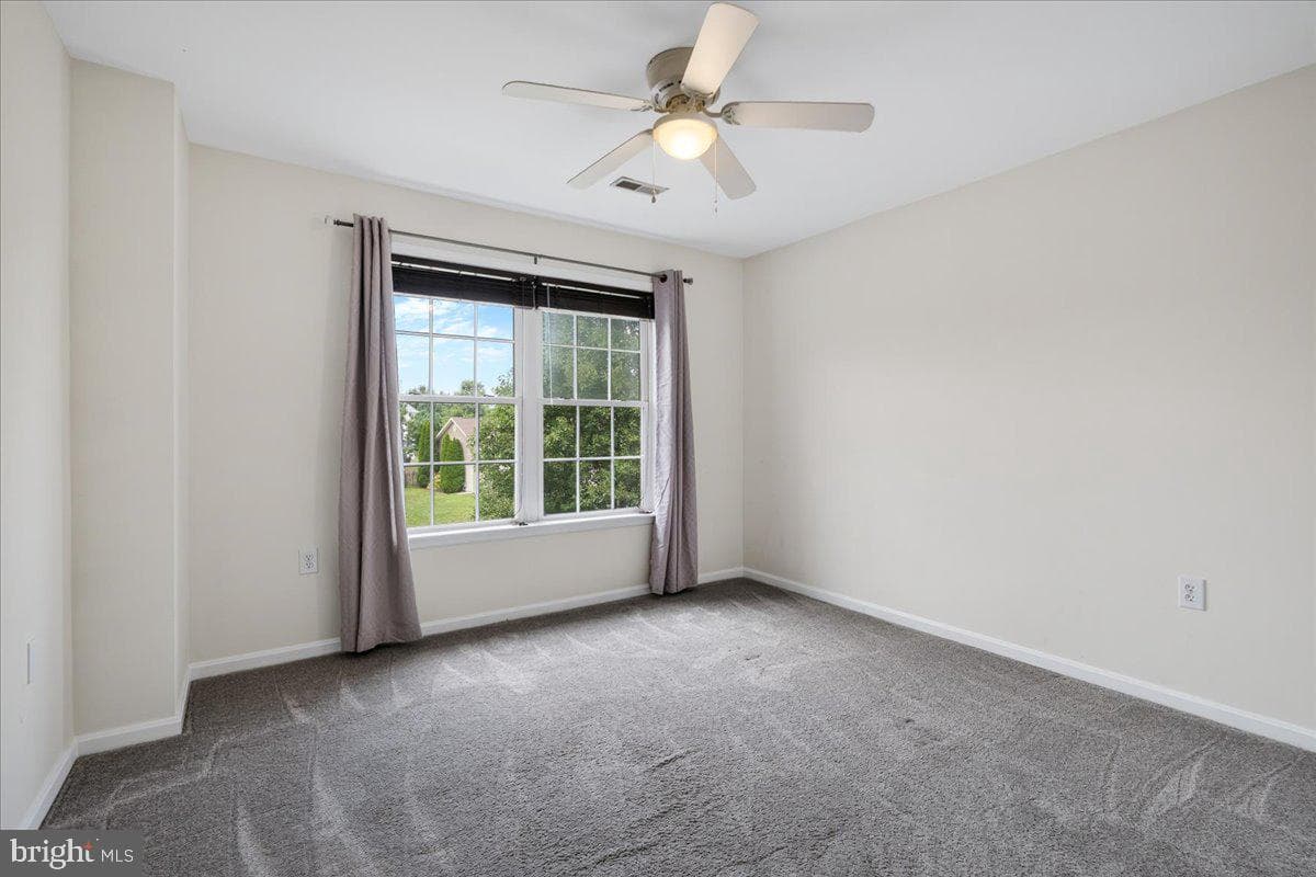 197 Creighton Court photo 30