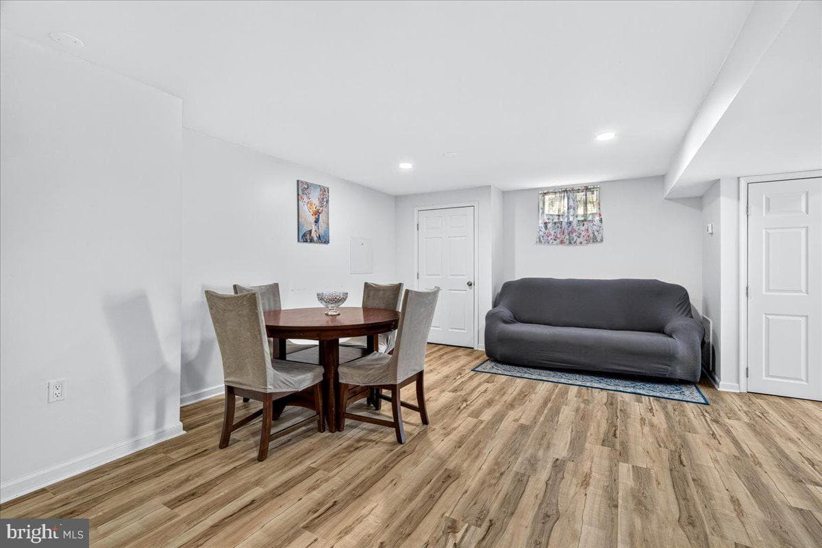 197 Creighton Court photo 35