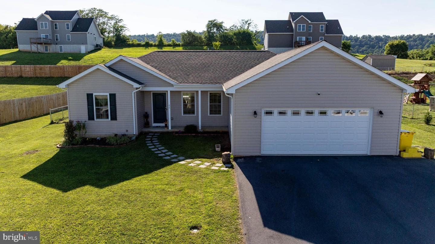 812 Duckwoods Lane photo 2
