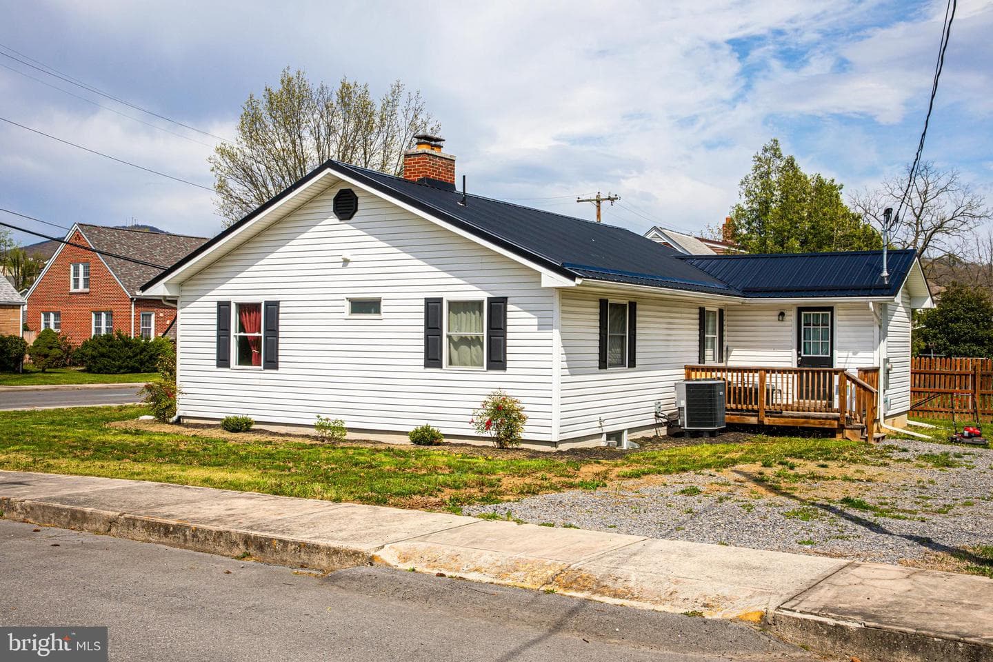 12 Fort Hill Avenue photo 22
