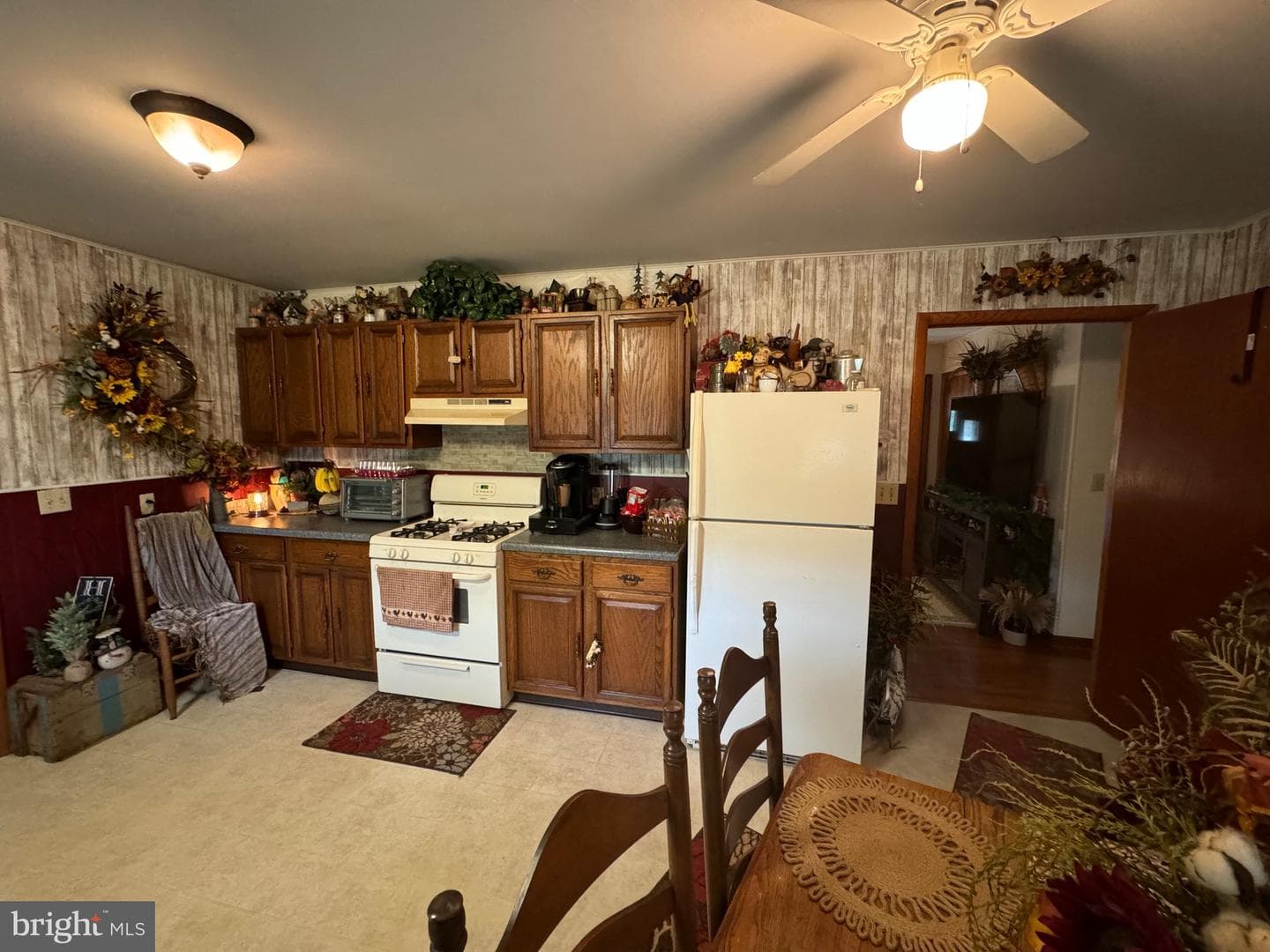 1750 Patterson Creek Road photo 8