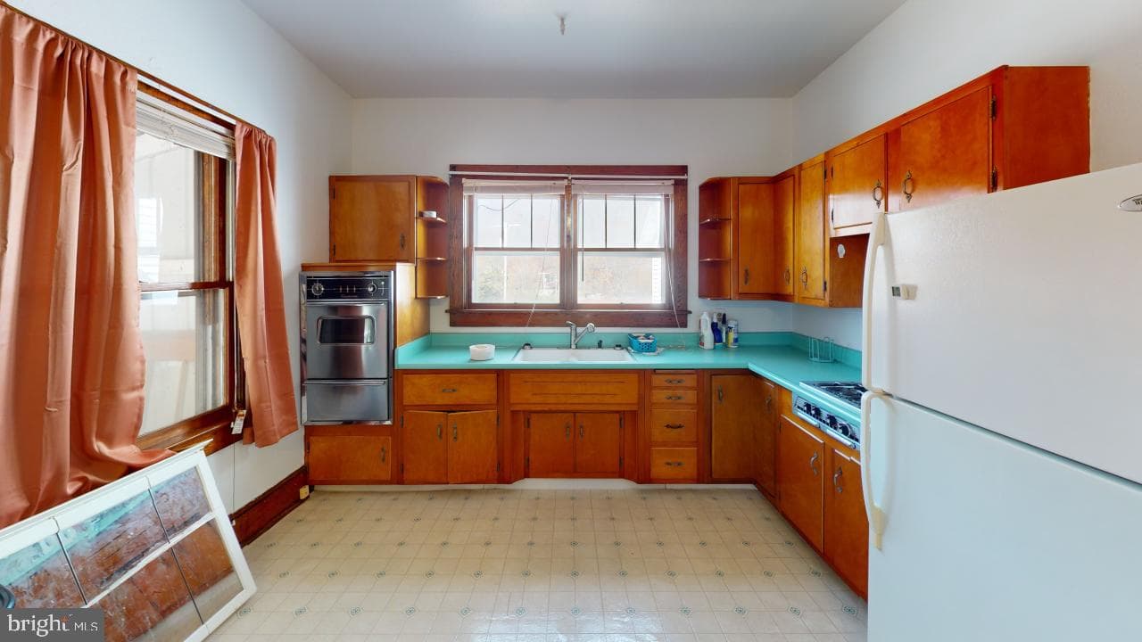 2042 Front Street photo 18