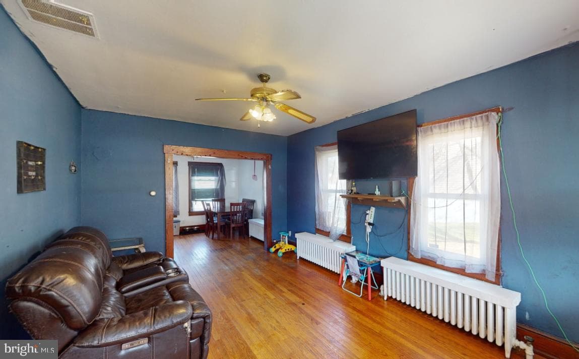 2042 Front Street photo 5