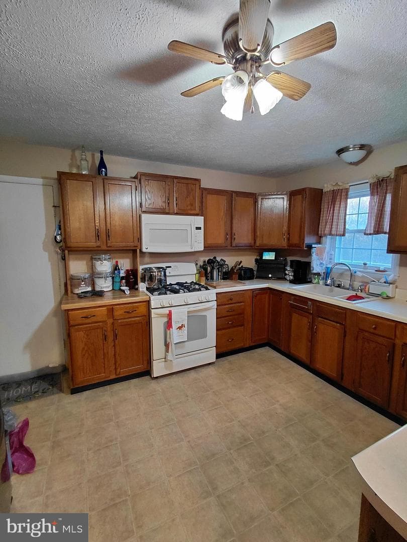 133 Upper Hawk Ridge photo 22