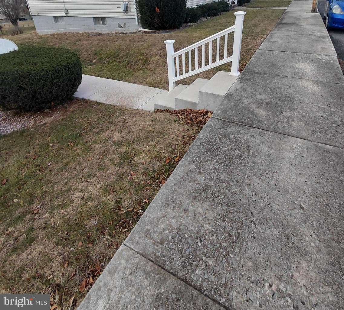 112 Grant Street photo 10