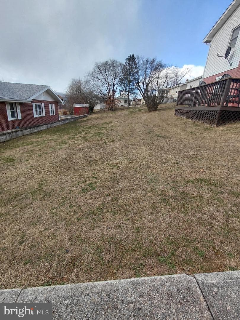 112 Grant Street photo 4