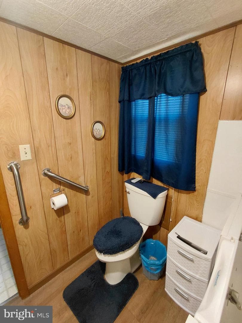 112 Grant Street photo 46