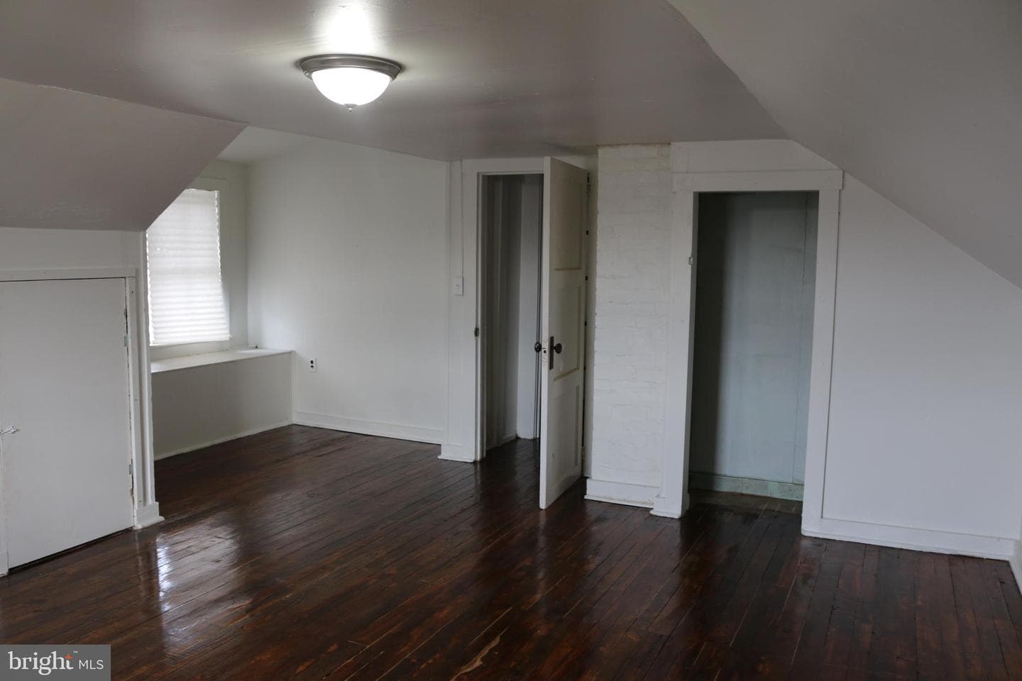 216 N Main Street photo 16