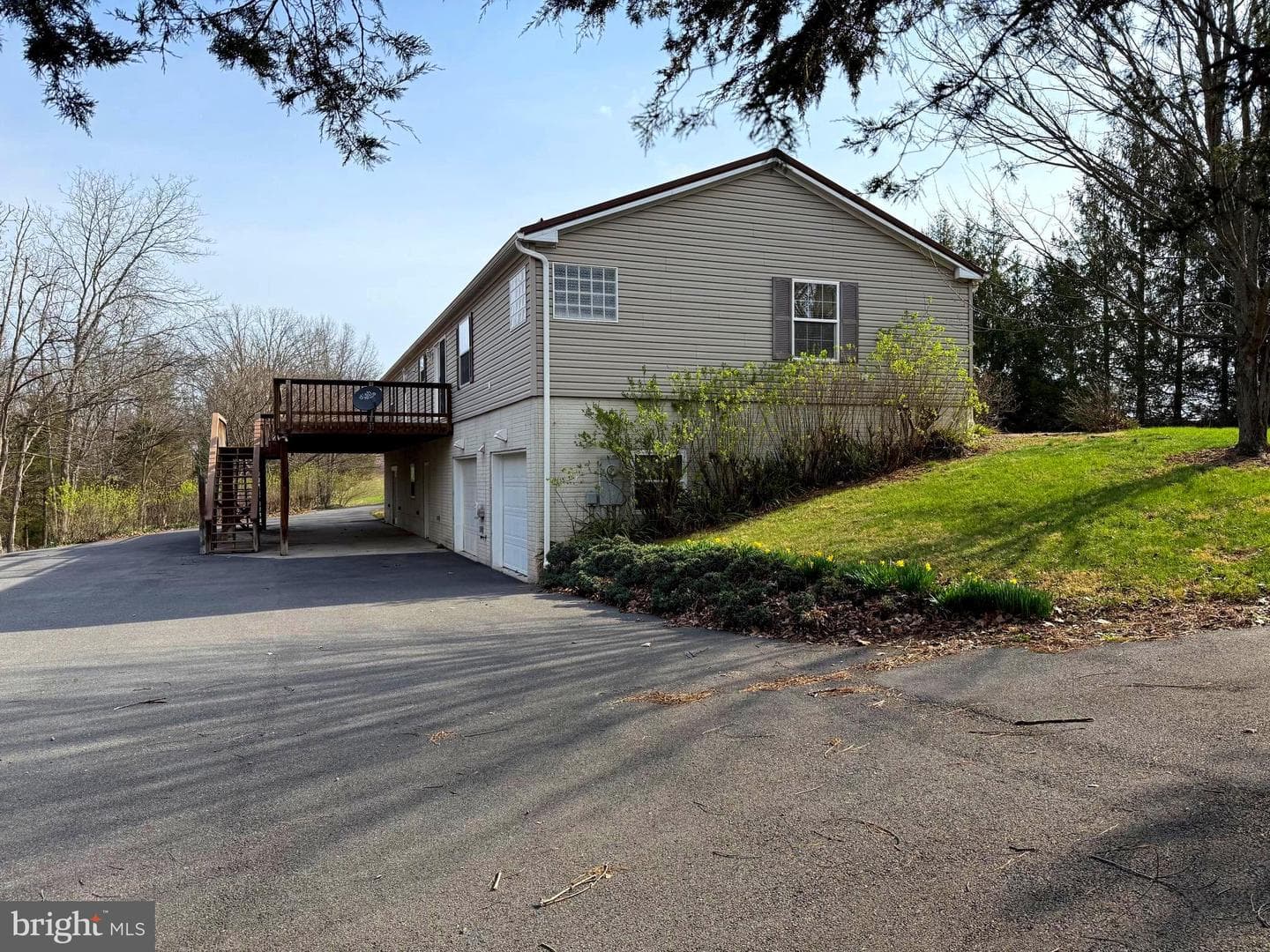 401 Nighthawk Drive photo 10