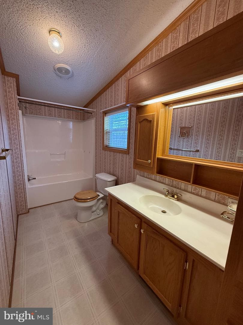 401 Nighthawk Drive photo 44