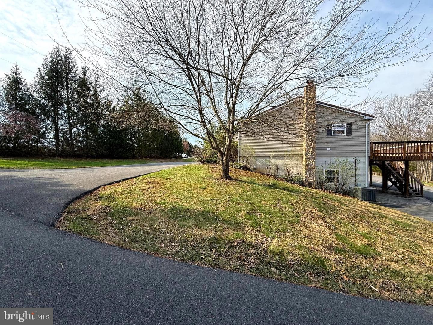 401 Nighthawk Drive photo 9