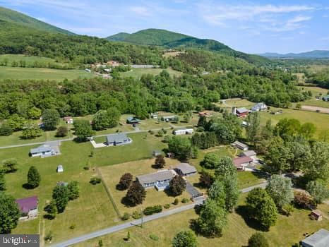107 Trout Lane photo 43
