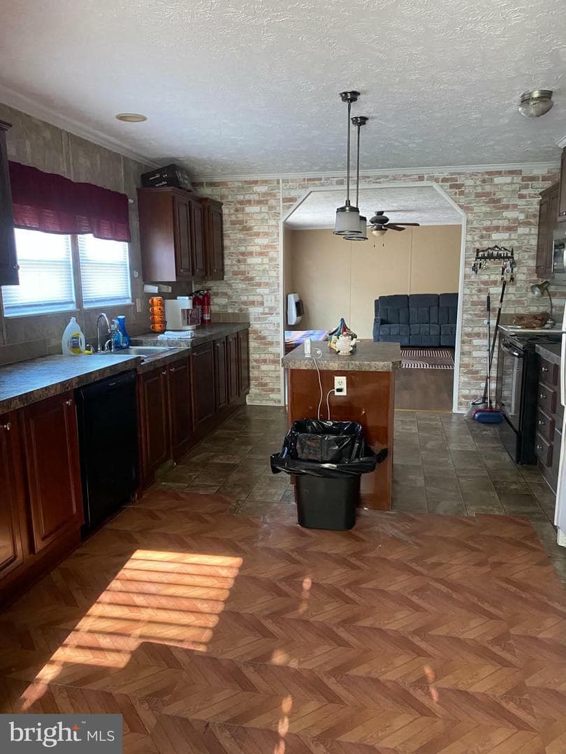 409 Sky Valley Drive photo 8