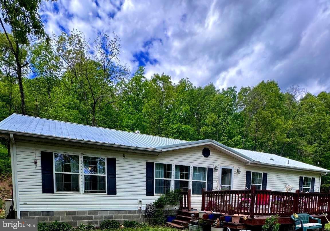 155 Foxdale Lane, Maysville