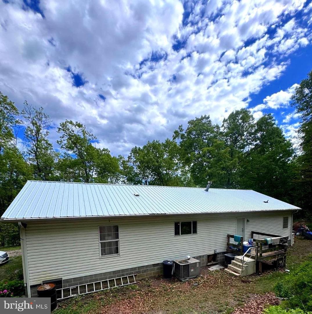 155 Foxdale Lane photo 4