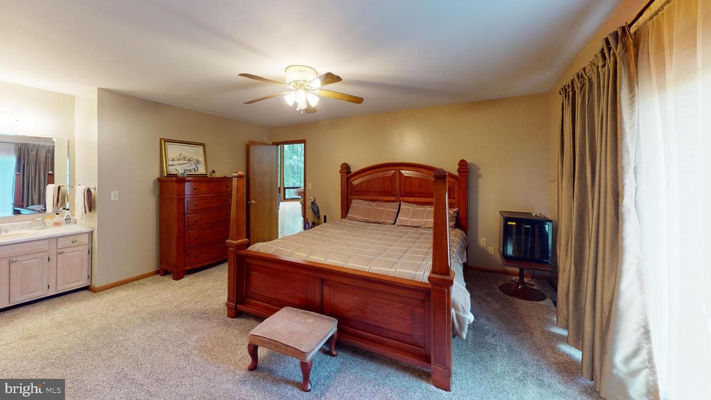 500 Maryvale Lane photo 33