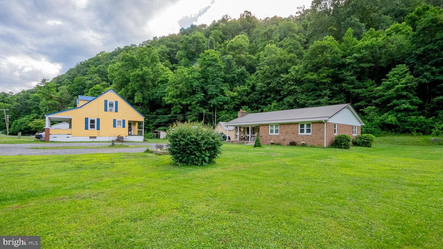 8462 N Fork Highway photo 4
