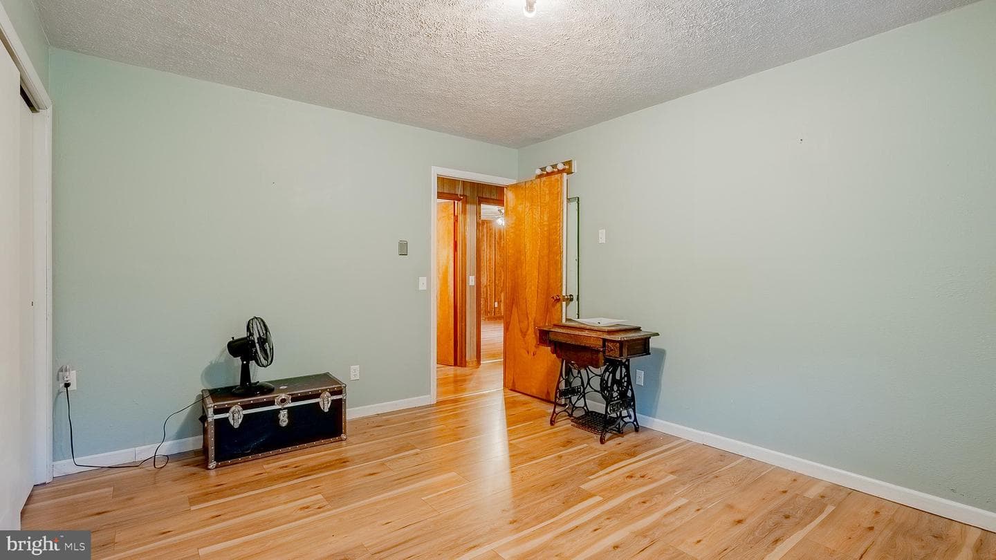 8462 N Fork Highway photo 41