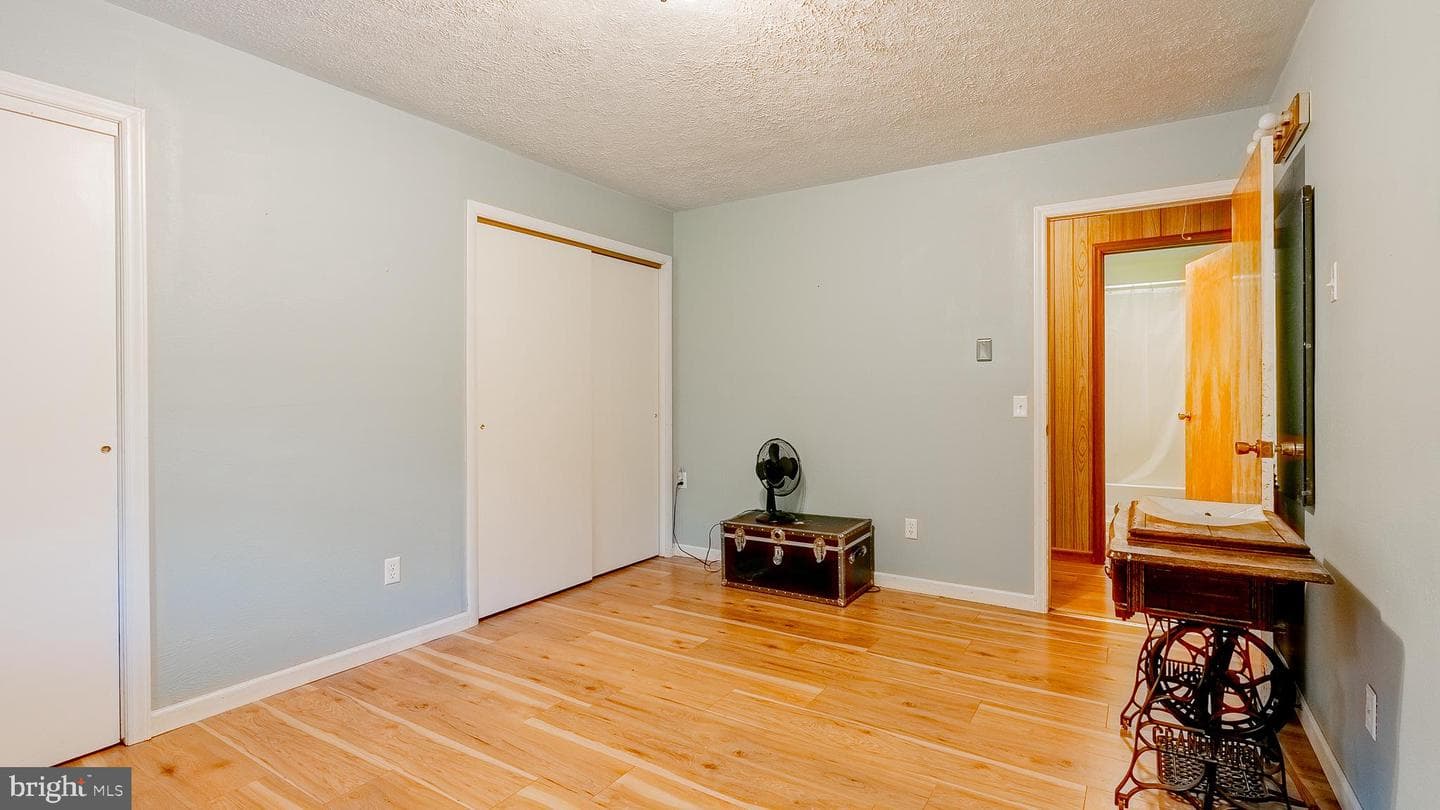 8462 N Fork Highway photo 43
