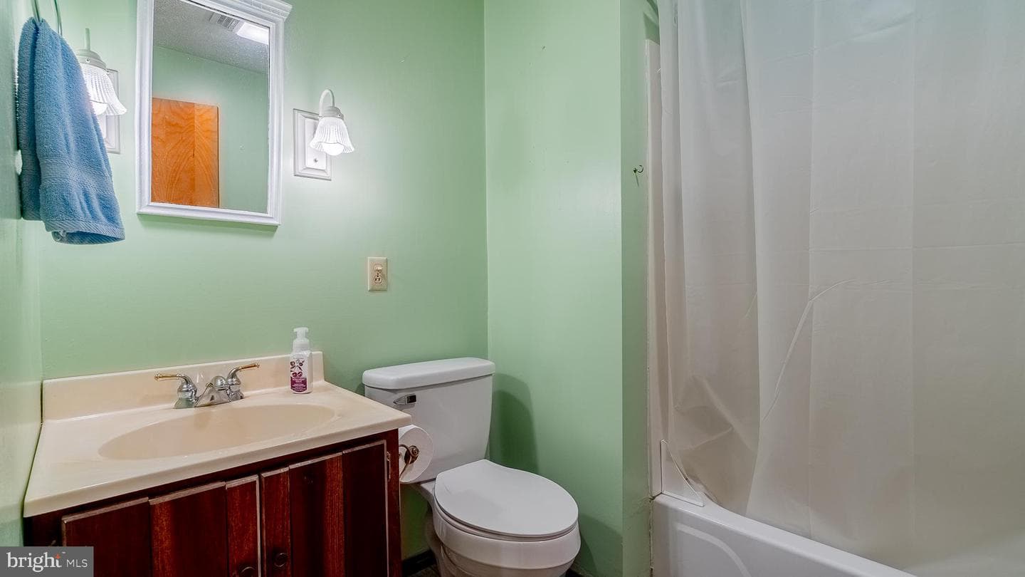 8462 N Fork Highway photo 44