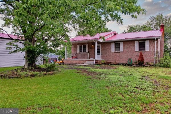 98 Noreaster Drive, Cabins