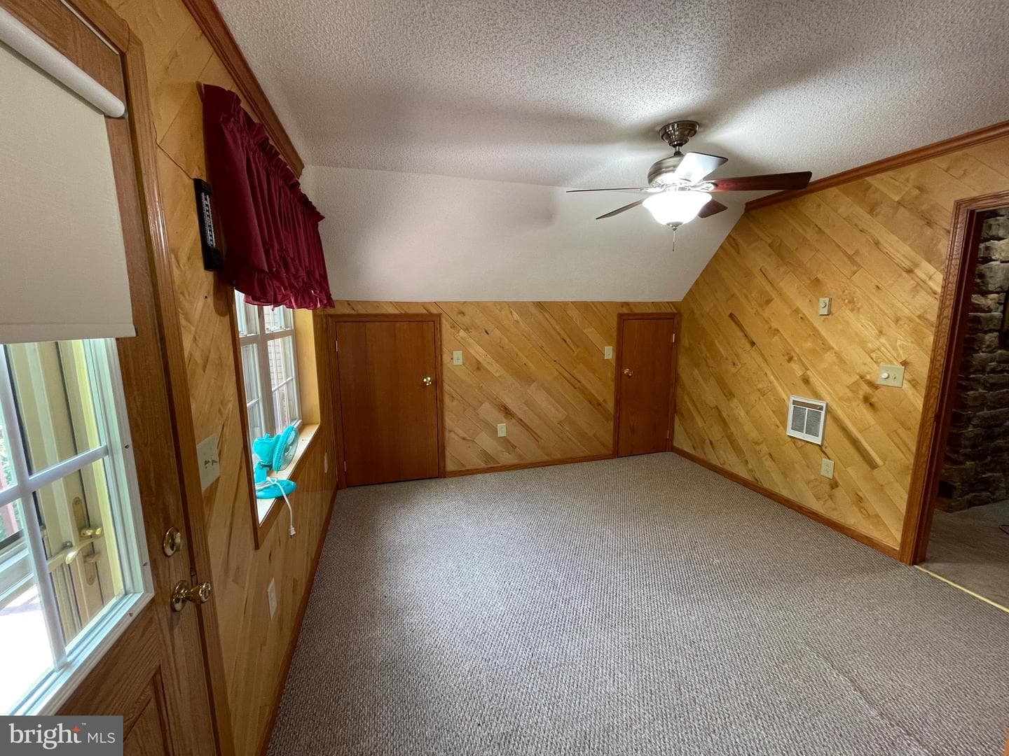 219 Eby Drive photo 32