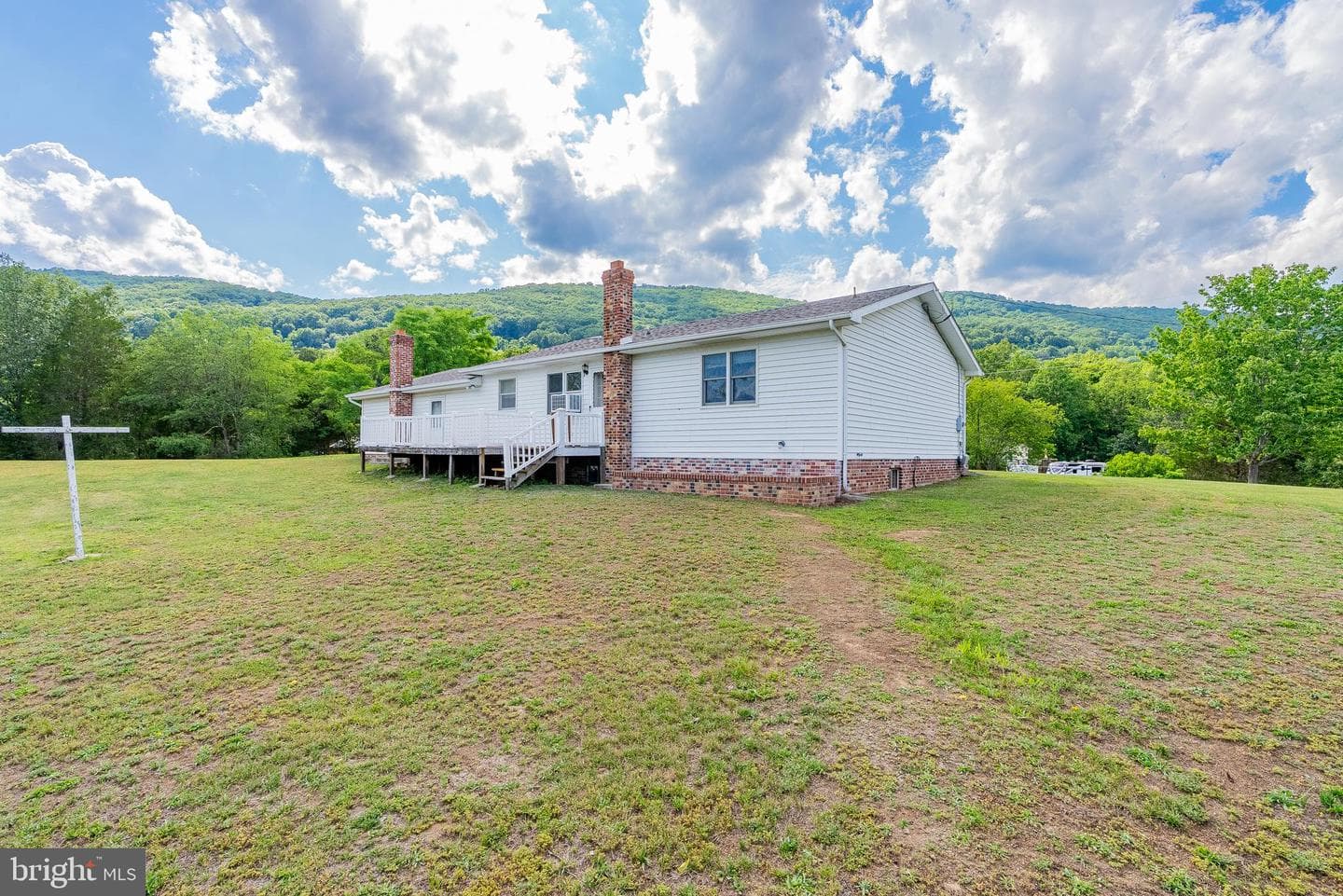 162 Stratus Drive photo 11
