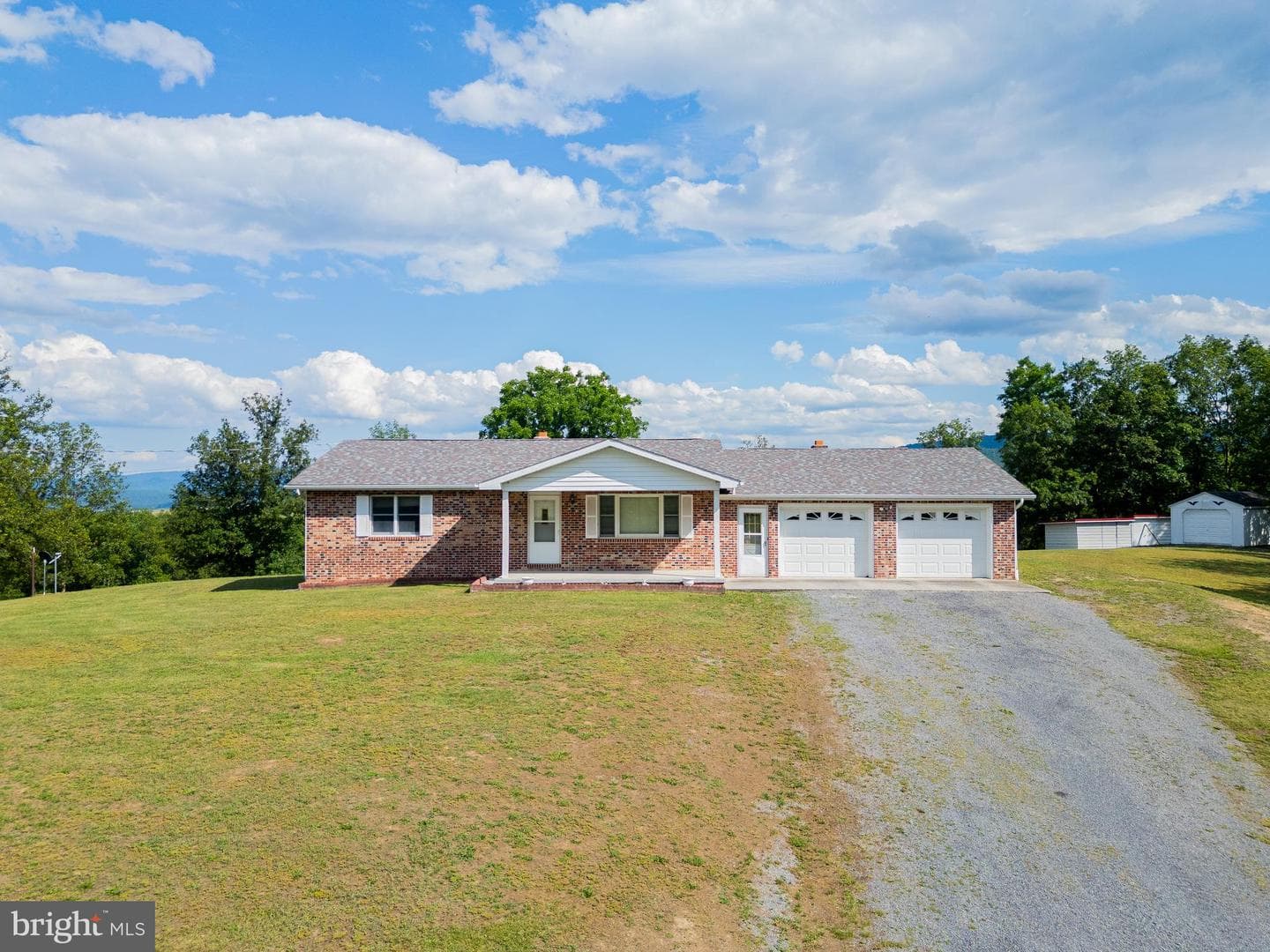 162 Stratus Drive photo 3